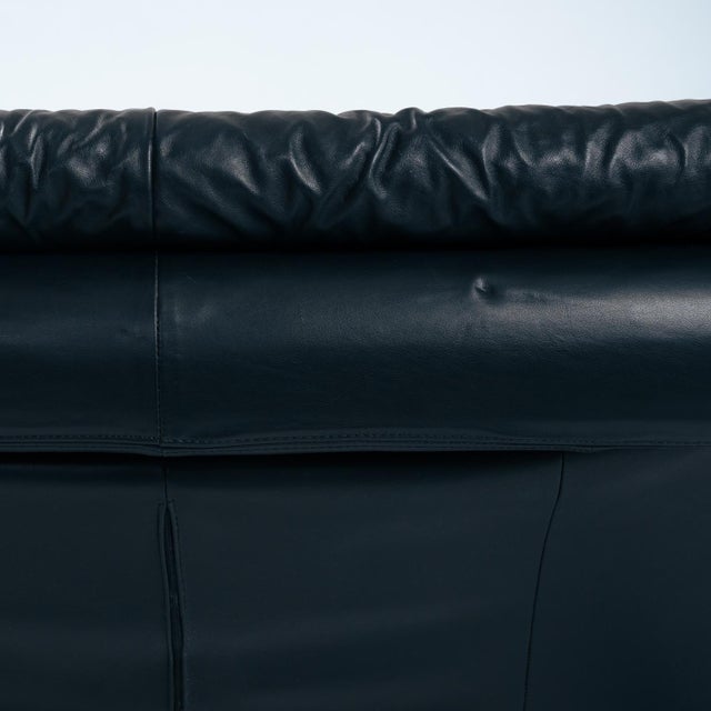 Black Vintage Italian Two-Seater Sofa in Black Leather and Metal, 1980s For Sale - Image 8 of 16