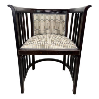 Secession No. 423 Fledermaus Armchair attributed to Josef Hoffmann, 1890s For Sale