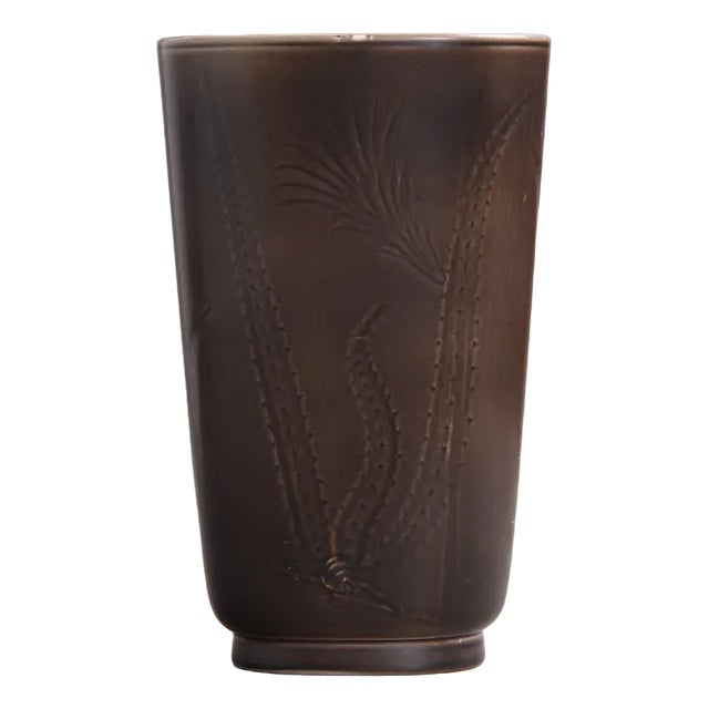 Solbjerg No. 1713 Vase by Nils Thorsson for Aluminia, Denmark, 1935 For Sale