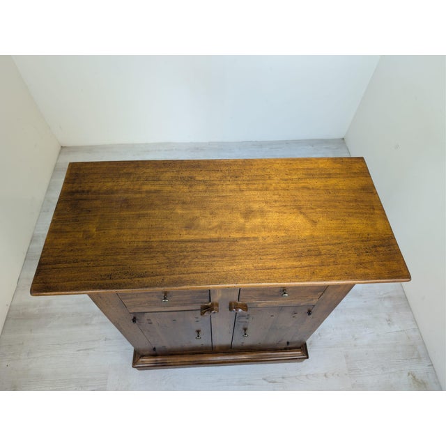 Colonial Chest of Drawers in Rosewood For Sale - Image 11 of 14