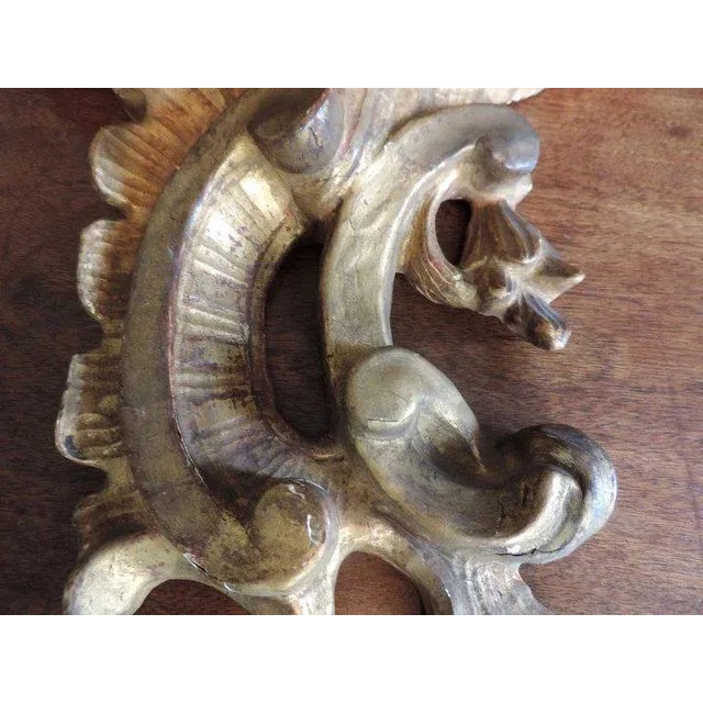 19th Century Chippendale Style Carved Giltwood Wall Brackets - A Pair For Sale In New York - Image 6 of 11