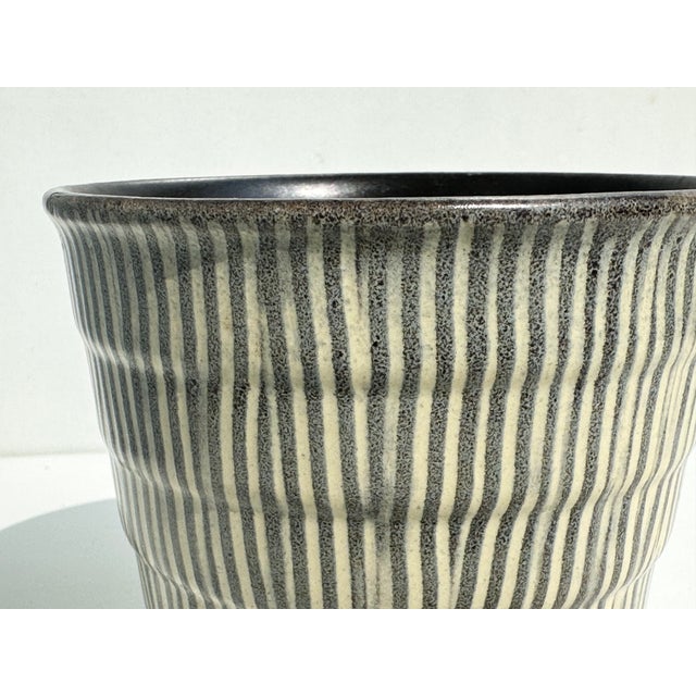 1950s Vintage German Plant Pots in Mint Green and Brown-Anthracite Tones from Veb Keramik Meissen, 1950s, Set of 3 For Sale - Image 5 of 18