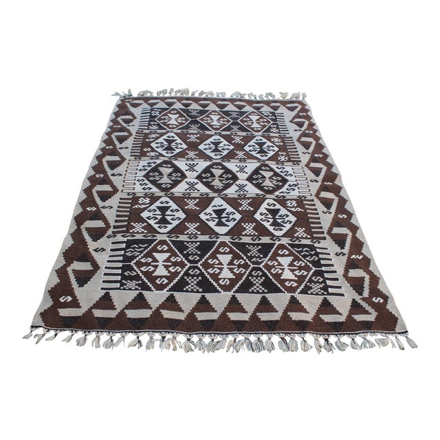1980s Bohemian Style Handwoven Oushak Authentic Vintage Turkish Kilim Rug 4x6 Ft For Sale