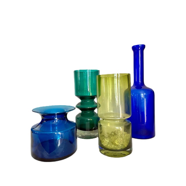 Mid-Century Modern Tamara Aladin Hoop Teal Glass Vase / Finland Art Glass, MCM Riihimäki #1472 For Sale - Image 3 of 10