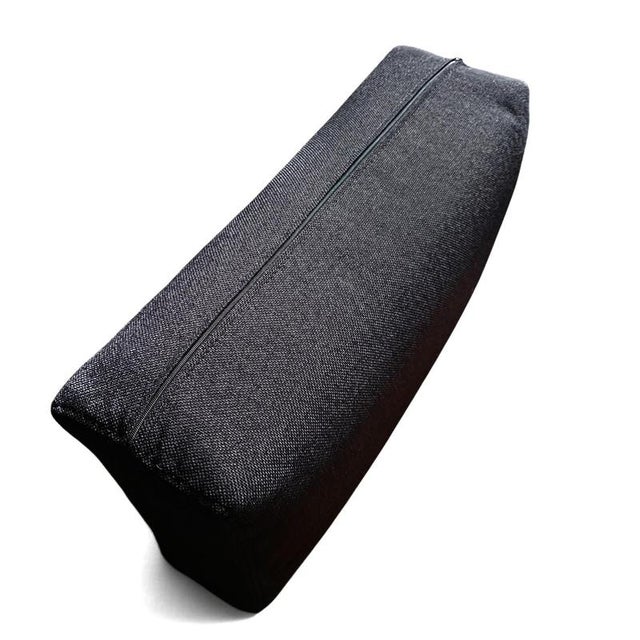 Bastiano Two-Seat Sofa in Black Wood Frame and Fabric Cushions by Afra & Tobia Scarpa for Gavina, Italy, 1960s For Sale - Image 9 of 10