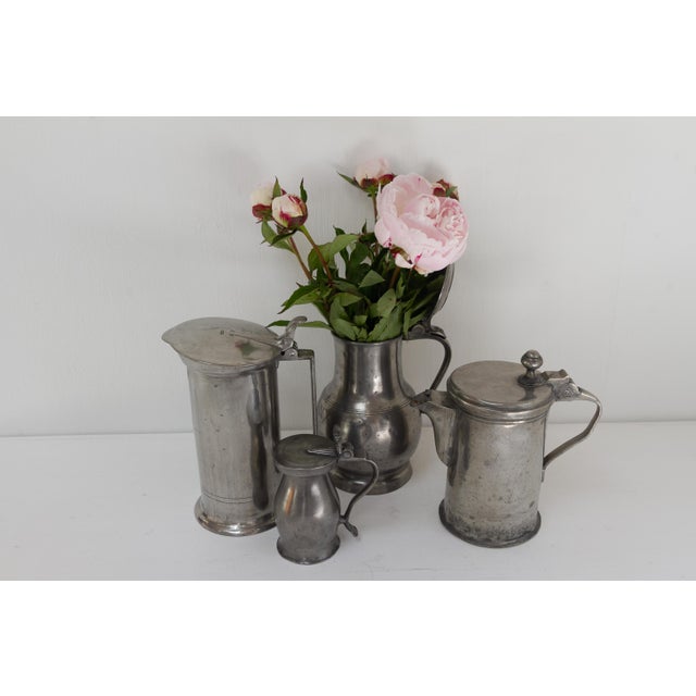 Baroque Antique English Pewter Tankards, 1900s, Set of 4 For Sale - Image 3 of 18
