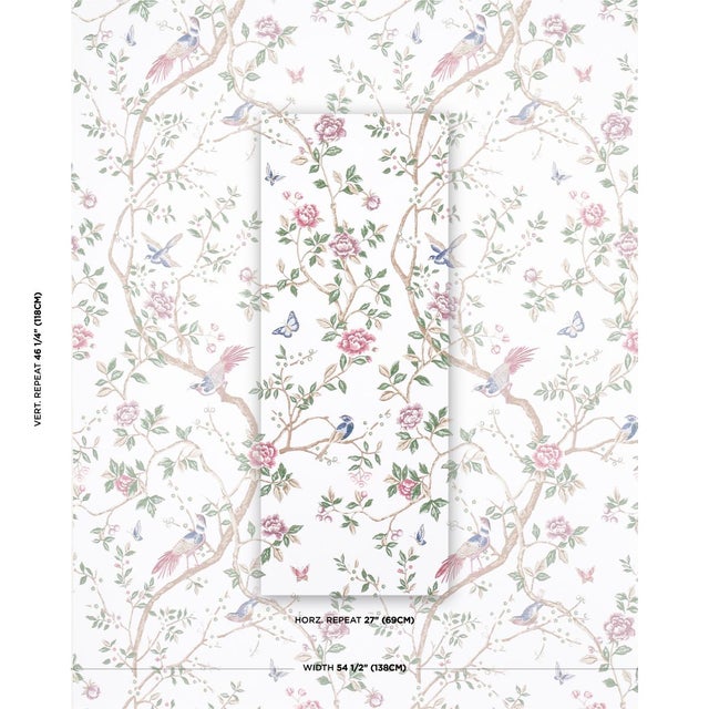 When we decided to revive this extraordinary pattern from our archive, we took it to one of the oldest family mills in...