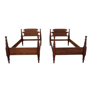 Mid 20th Century Pair of Twin Beds For Sale