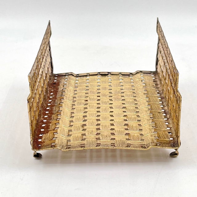 Vintage Hollywood Regency Gold Metal Basketweave Guest Towel Tray For Sale - Image 9 of 12