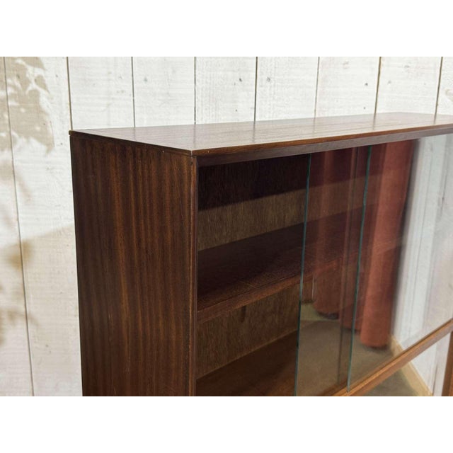 English Mahogany Display Cabinet, 1970s For Sale - Image 10 of 16