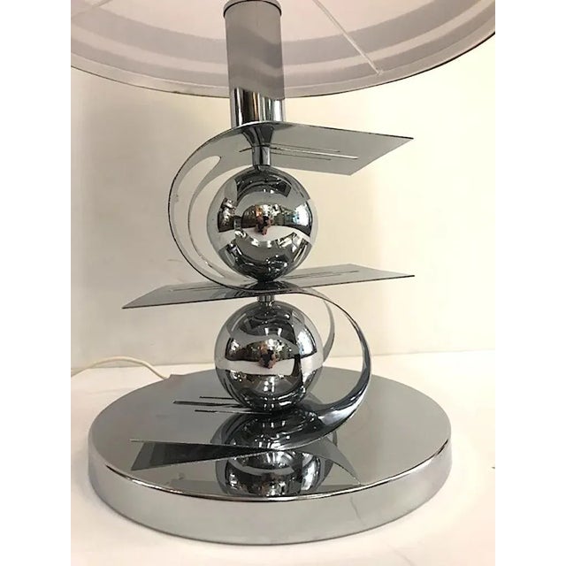 Chrome Italian 1970s Sculptural Chrome Table Lamp For Sale - Image 8 of 13
