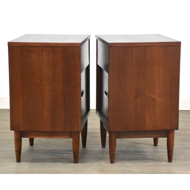 Mid-Century Modern 1960s Refinished Walnut Nightstands by Hooker - a Pair For Sale - Image 3 of 8