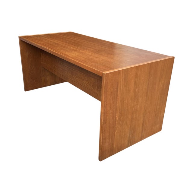 1960s Scandinavian Modern Teak Executive Desk With Floating Pedestal Design For Sale - Image 14 of 17