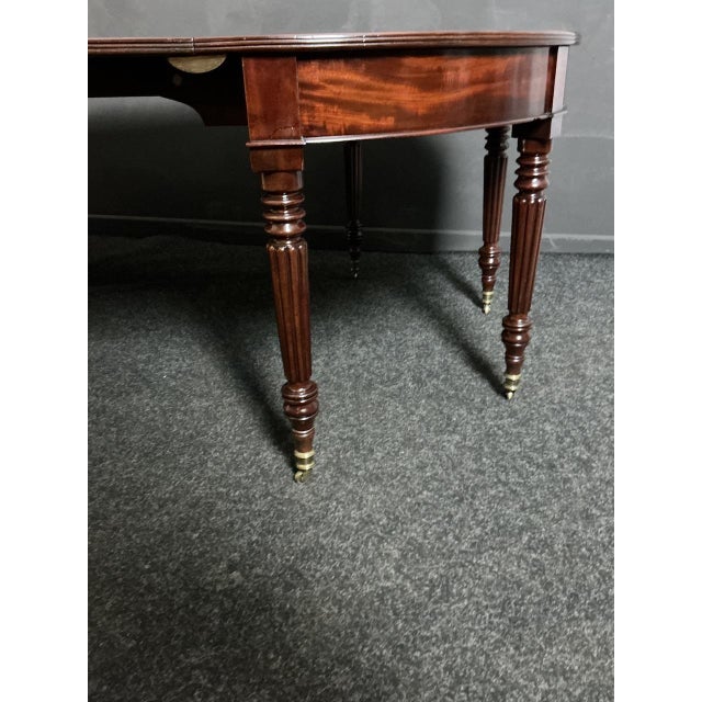 Wood Antique Table in the manner of Gillows, 1830s For Sale - Image 7 of 9