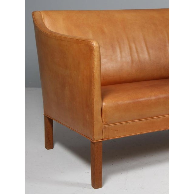 1970s Three Seat Sofa in Natural Leather by Ejner Larsen & Aksel Bender Madsen, 1970 For Sale - Image 5 of 11