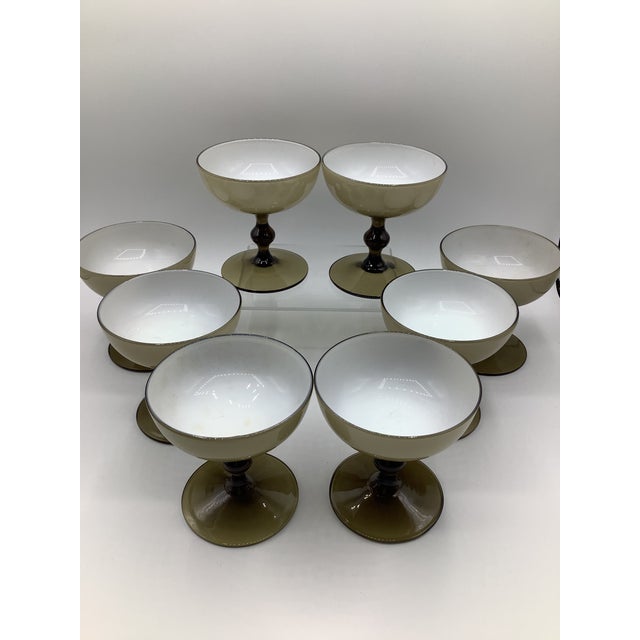 1960s Vintage Carlo Moretti Italy Smoke Taupe White Cased Glass Champagne Coupes Glasses - Set of 8 For Sale - Image 5 of 6