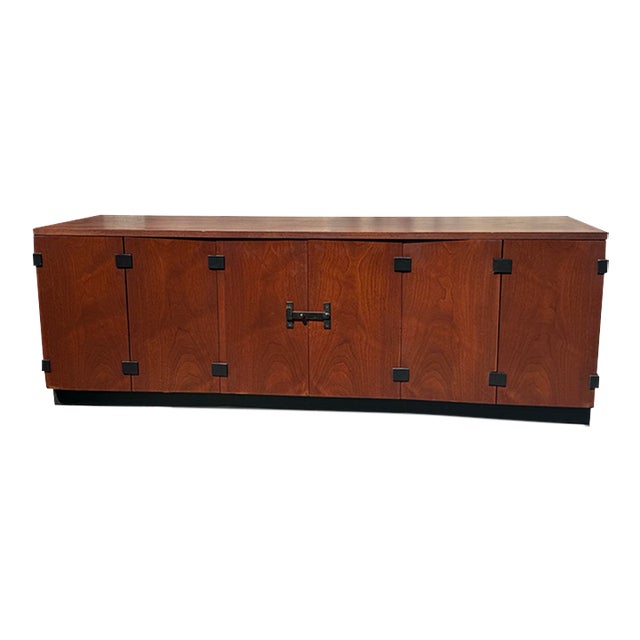 Milo Baughman for Directional Model 371 Walnut “Window Cabinet” Credenza For Sale