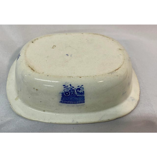 Antique Blue Willow Oval Bowl Made in England For Sale In Dallas - Image 6 of 10