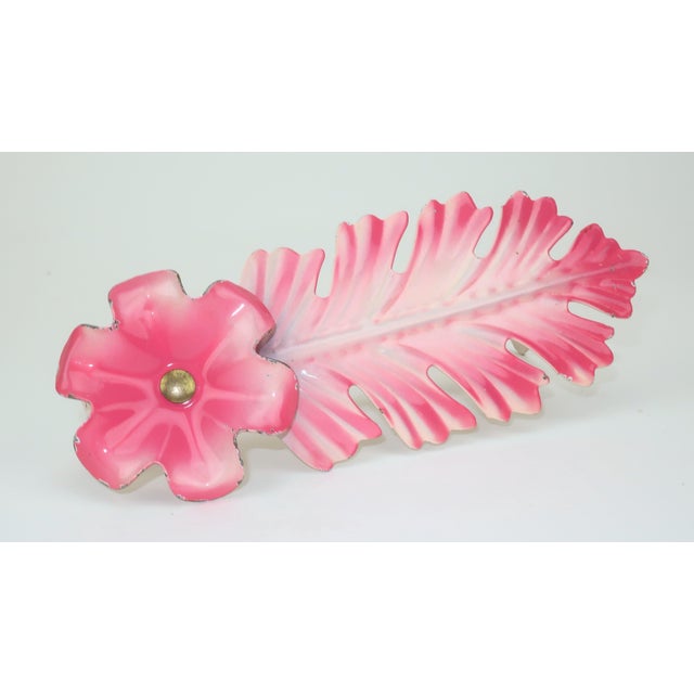 Metal Floral Tole Painted Metal Curtain Tie Backs c.1930, 4 Pairs Total of 8 For Sale - Image 7 of 14