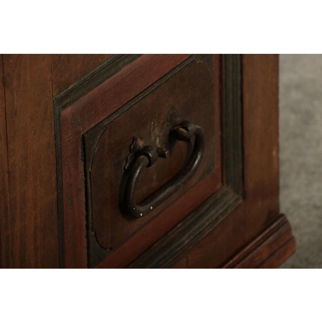 Antique Baroque Chest in Oak, 1750 For Sale - Image 16 of 18