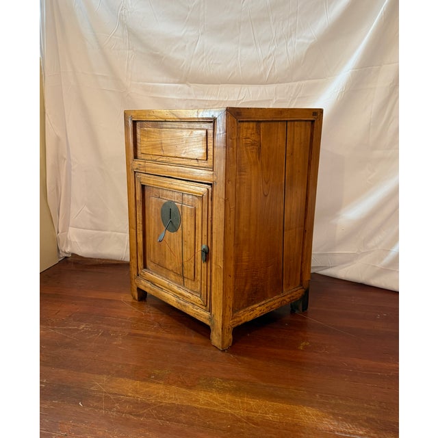 Antique Chinese Elm Ventilated Food Safe Cabinet C. 1900-1930 For Sale - Image 13 of 16
