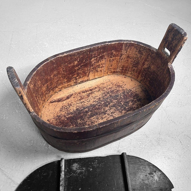 Maroon Taishō Era Taru Bucket, Japan, 1920s For Sale - Image 8 of 16