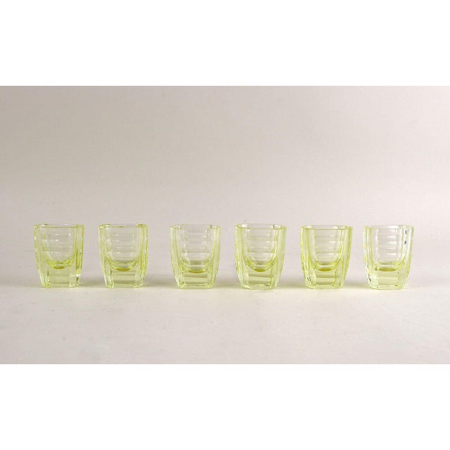 20th Century Art Deco Decanter Set with 6 Shot Glasses, 1920s, Set of 7 For Sale - Image 4 of 18