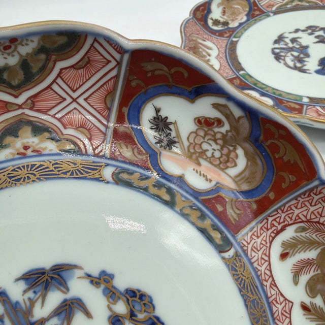 19th Century Japanese Imari Kinrande Porcelain Plates - Set of 3 (8.75") For Sale - Image 10 of 17