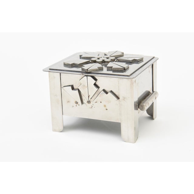 1980s Modernist Stainless Steel Hinged Box by Stanley Scwarz, 1980's For Sale - Image 5 of 10