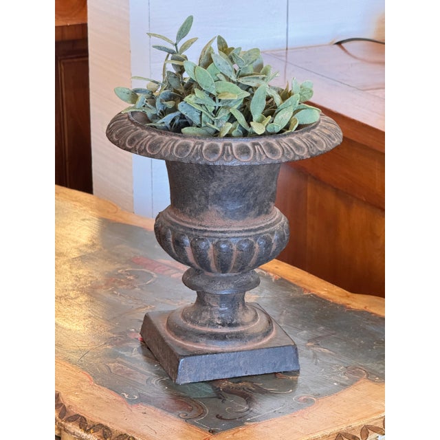 Traditional Vintage Cast Iron Urn With Fluted Detail For Sale - Image 3 of 7