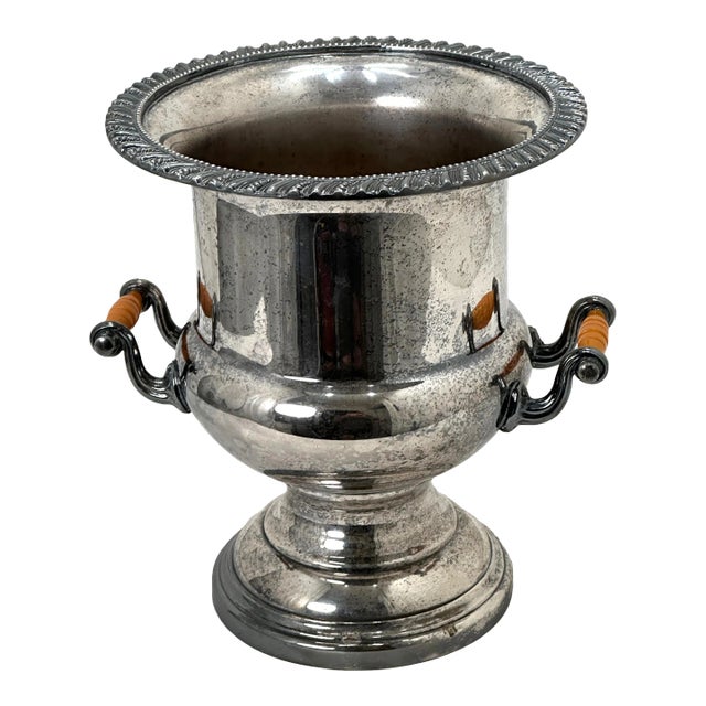 Classic Style Vintage Silverplate Champagne Bucket With Genuine Bakelite Handles - Circa 1940s For Sale