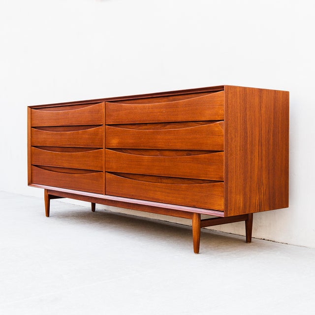 Arne Vodder for Sibast 1960s Danish Modern Dresser, Triennale Collection For Sale - Image 11 of 15