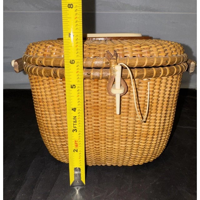 Farnum Nantucket Lightship Pelican Scrimshaw Ivorylite Basket Purse 1988 Signed For Sale - Image 13 of 13