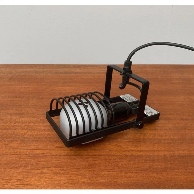 Mid-Century Italian Synthesis Suspension Cable Pendant by Ernesto Gismondi for Artemide For Sale - Image 17 of 18