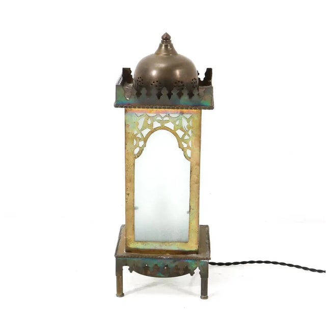 Art Nouveau Patinated Brass Arts & Craft Table Lamp, 1900s For Sale - Image 6 of 9