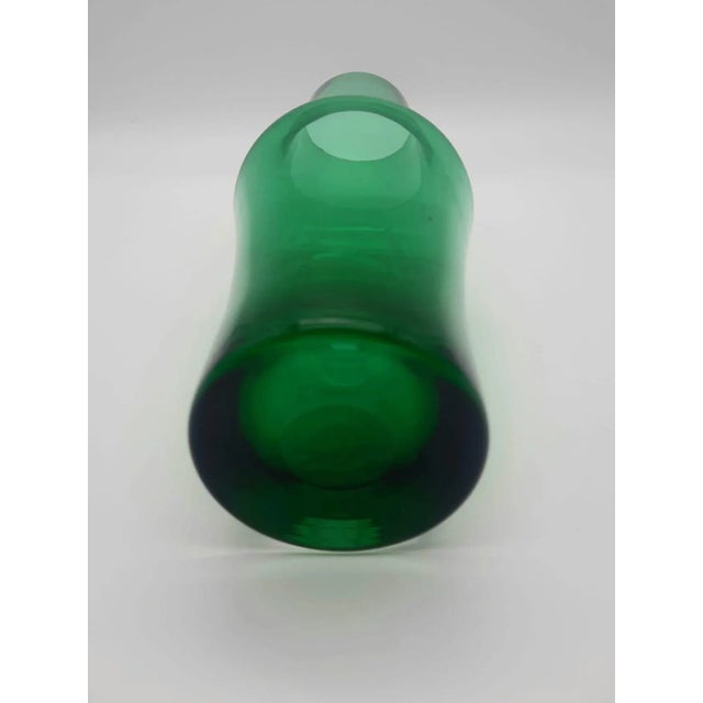 Mid-Century Modern 1960s Riihimäen Lasi Oy Green Glass Stem Vase by Tamara Aladin For Sale - Image 3 of 11