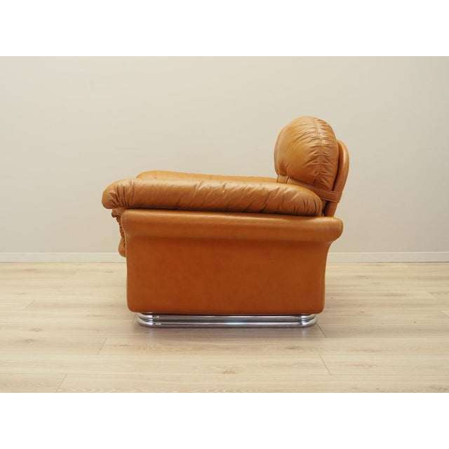 Space Age Orange Armchair, Italy, 1960s For Sale - Image 4 of 18