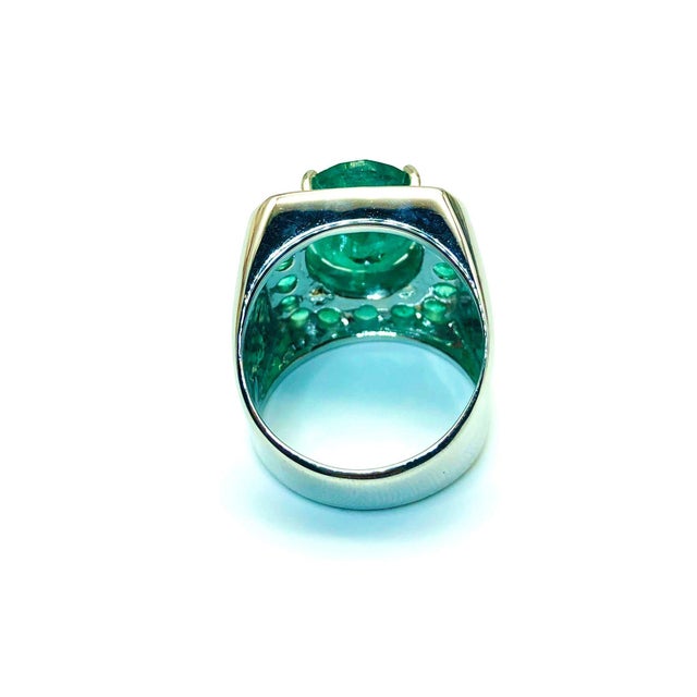 Bochic "Capri" Vintage Natural Emerald Ring Set in 18K White Gold & Silver For Sale - Image 12 of 18
