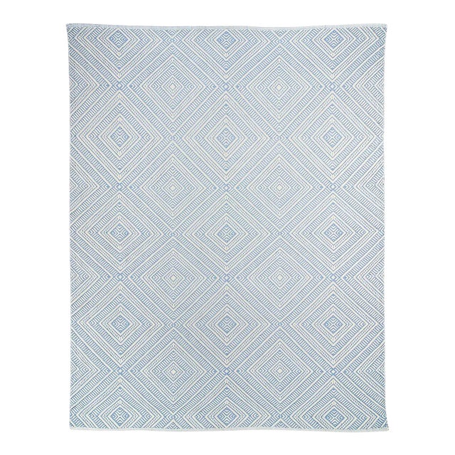 Schumacher Tortola 6' x 9' Indoor/Outdoor Rug in Sky For Sale