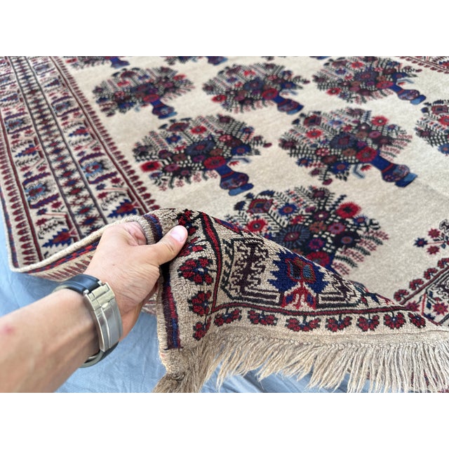 Pictorial Flower Ivory Vase Design Hand-Knotted Wool Rug - 6'10" X 9'7" For Sale - Image 12 of 13