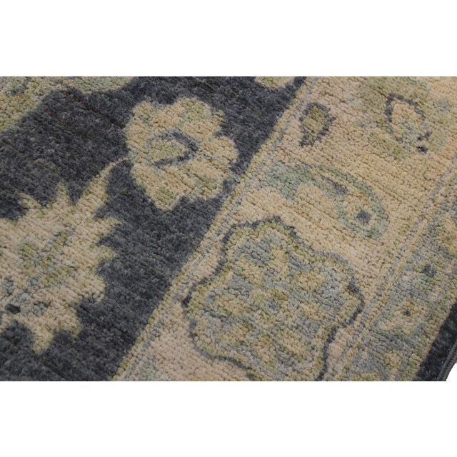 Textile Boho Chic Ziegler 1990's Gray/Ivory Wool Runner Rug- 2'7'' X 8'4'' For Sale - Image 7 of 8