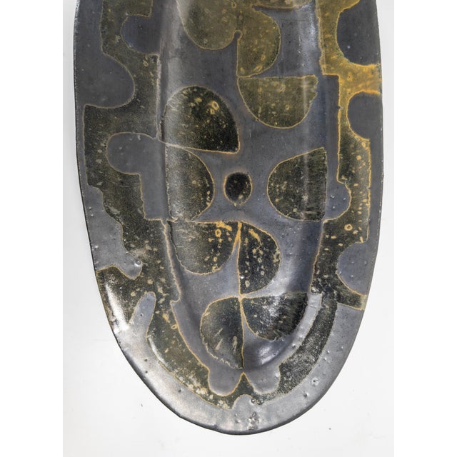 Mid 20th Century Mid-Century Modern Studio Art Pottery Tray With Abstract Design, Signed Illegibly For Sale - Image 5 of 14