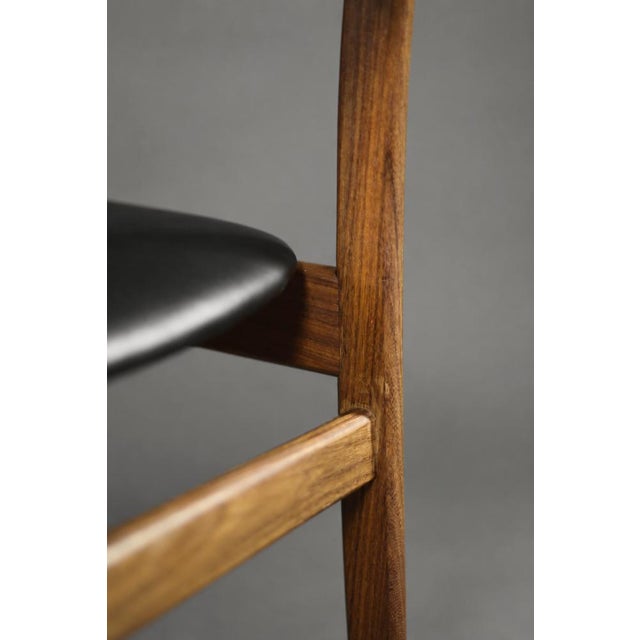 1960s Mid-Century Modern Scandinavian Dining Chairs in Teak and Vinyl, 1960s, Set of 4 For Sale - Image 5 of 18