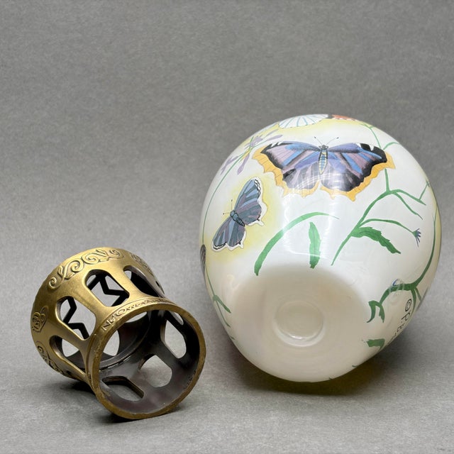 Vintage Ne’Qwa Art “Butterflies” Reverse Painted Glass Fragrance Oil Lamp by P. Brault (Patricia Brubaker) For Sale In New York - Image 6 of 8