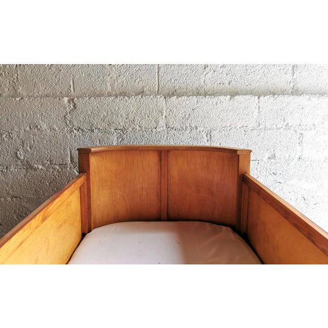 Mid-Century Modern Children's Bed by Bambily, Belgium, 1950s For Sale - Image 9 of 16