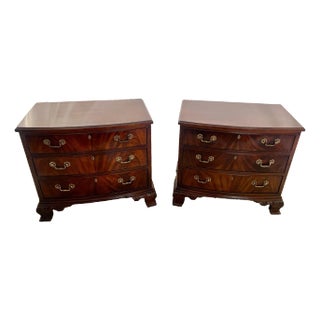 Pair of Vintage Henredon Nightstands Three Drawers Bedside Chests Flame Mahogany For Sale