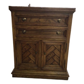 Mid 20th Century Drexel Heritage Chartwell Solid Wood Vintage Expandable Drop-Leaf Server / Dry Bar Cabinet For Sale