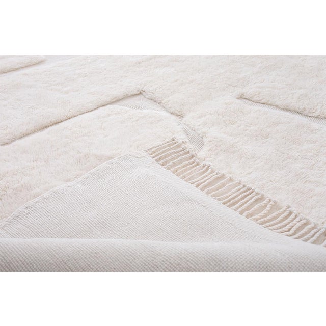 Textile Oversize Abstract Hand-Knotted Moroccan Wool Rug | 13'9" X 9'9" | One of a Kind For Sale - Image 7 of 9