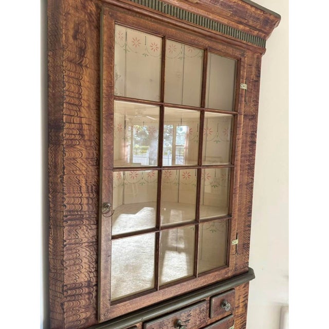 Mid 20th Century Colonial Revival Corner Cabinet For Sale - Image 4 of 8