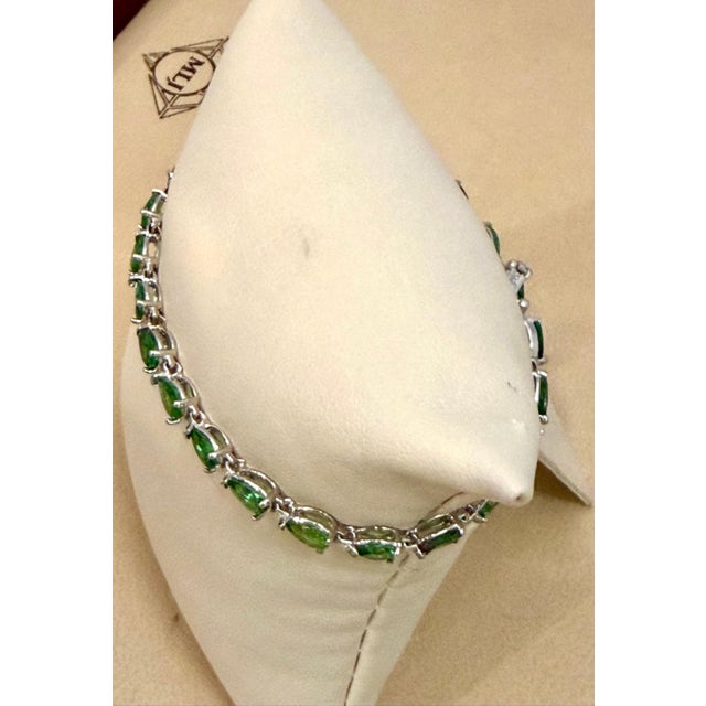Green 12 Ct Natural Pear Shape Tsavorite Cocktail Tennis Bracelet 14 Kt White Gold 7" For Sale - Image 8 of 8